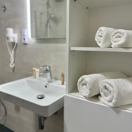 Anpela Guest house 4*