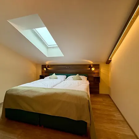 Anpela Penzion 4*